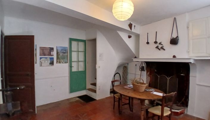 Image No.6-3 Bed House for sale