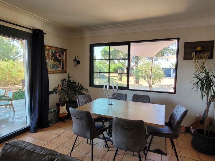 Image No.16-4 Bed Property for sale