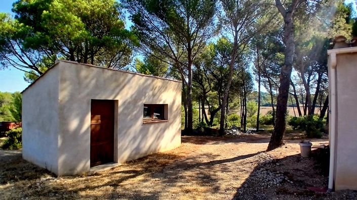 Image No.14-4 Bed Property for sale