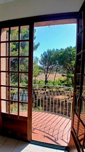 Image No.29-4 Bed Property for sale