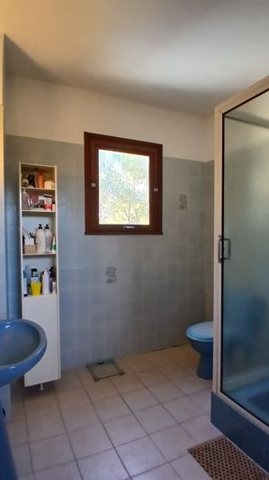 Image No.28-4 Bed Property for sale
