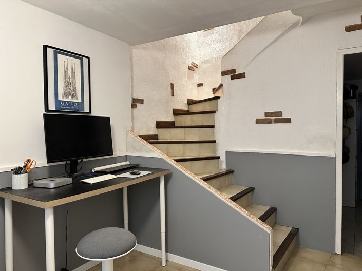 Image No.9-3 Bed House for sale