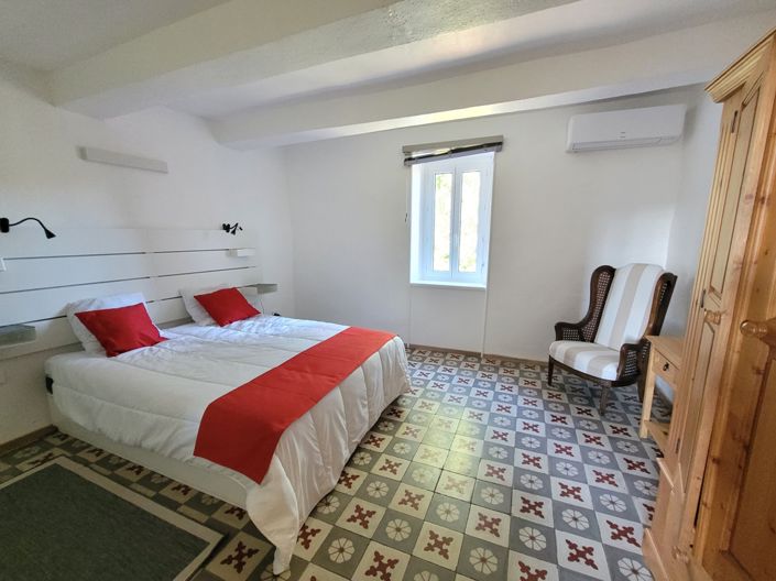 Image No.21-7 Bed House for sale