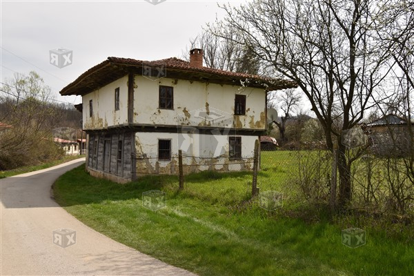 Image No.14-4 Bed House for sale