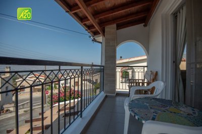 Maisonette For Sale  in  Lysos