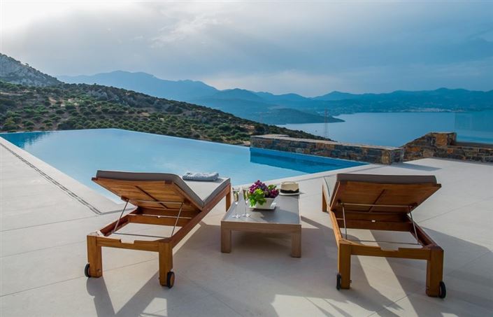 Image No.3-6 Bed Villa for sale