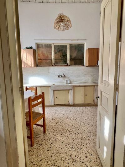 Image No.5-3 Bed House for sale