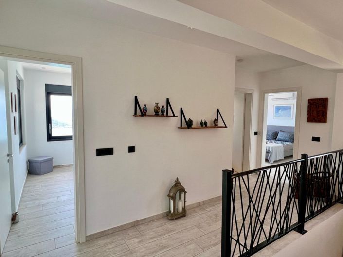 Image No.23-4 Bed Villa for sale