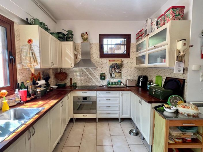 Image No.4-2 Bed House for sale