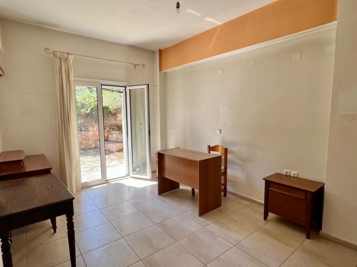 Image No.24-3 Bed House for sale