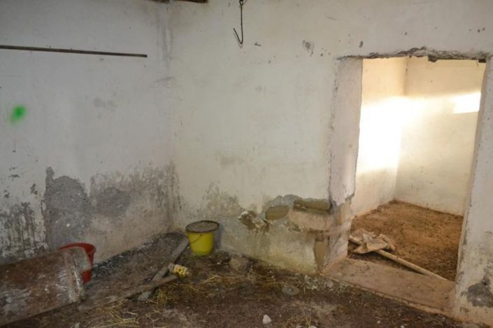 Image No.25-2 Bed House for sale