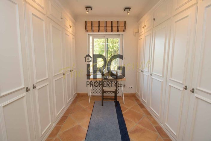 Image No.38-4 Bed Villa for sale