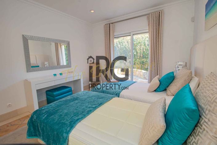Image No.27-5 Bed Villa for sale