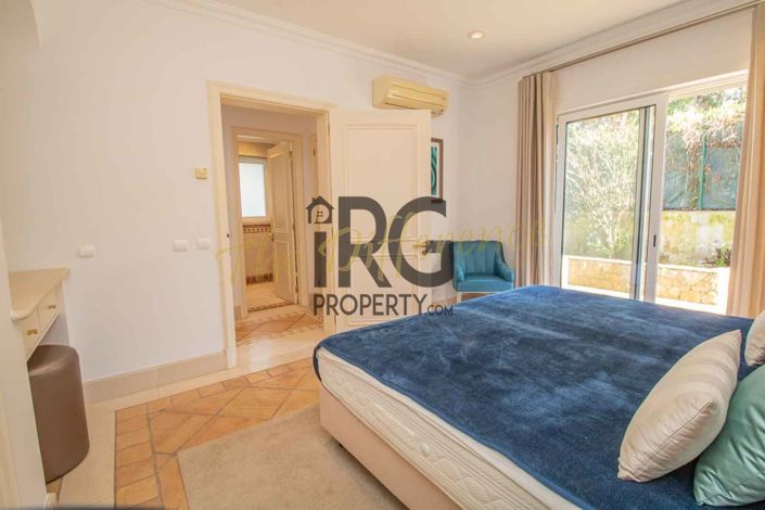 Image No.36-5 Bed Villa for sale
