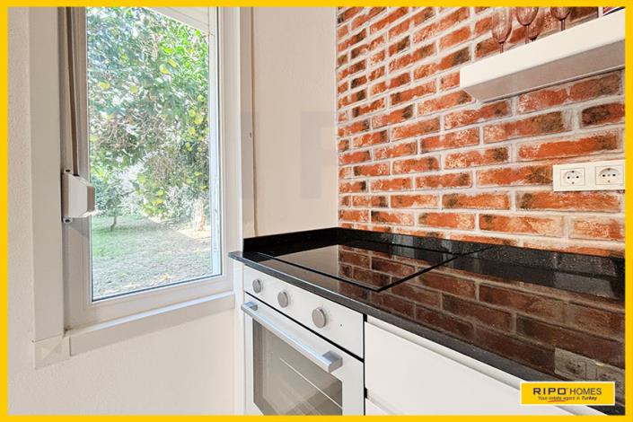 Image No.14-4 Bed Semi-Detached for sale