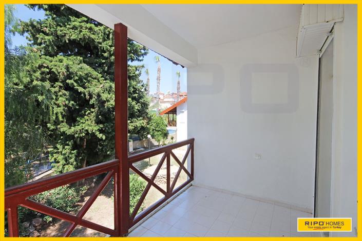Image No.25-4 Bed Semi-Detached for sale