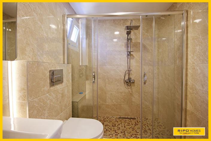 Image No.28-4 Bed Semi-Detached for sale