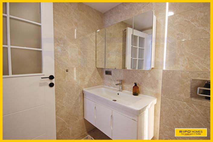 Image No.29-4 Bed Semi-Detached for sale