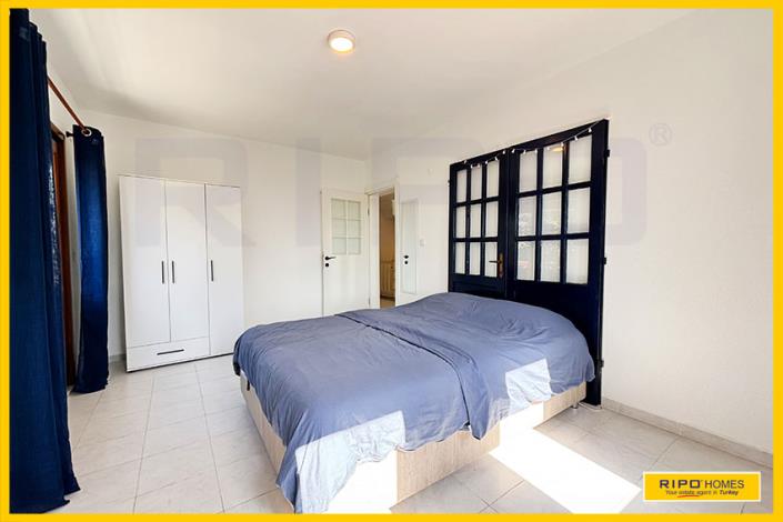 Image No.32-4 Bed Semi-Detached for sale