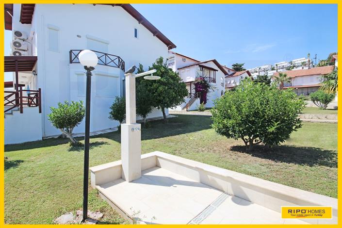 Image No.60-4 Bed Semi-Detached for sale