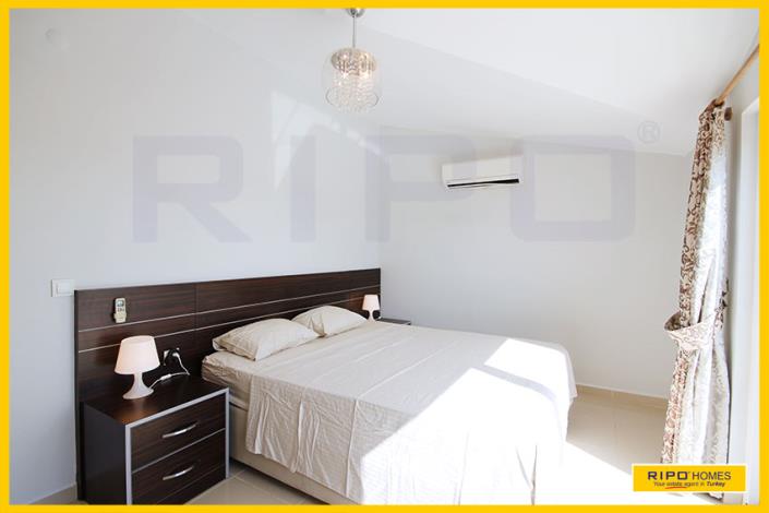 Image No.54-4 Bed Penthouse for sale