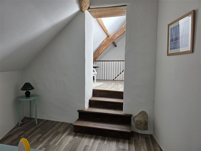 Image No.16-5 Bed House for sale
