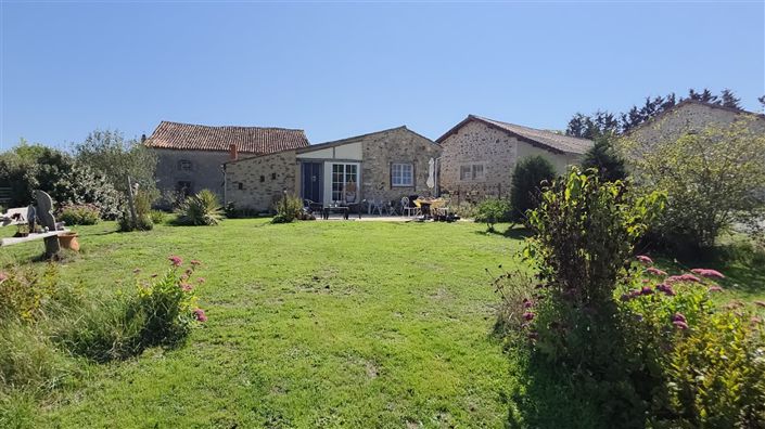 Image No.16-3 Bed Bungalow for sale