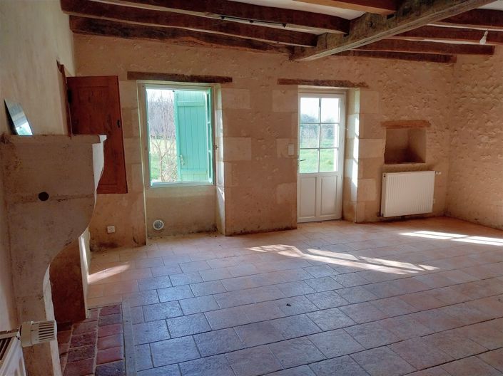 Image No.8-7 Bed House for sale