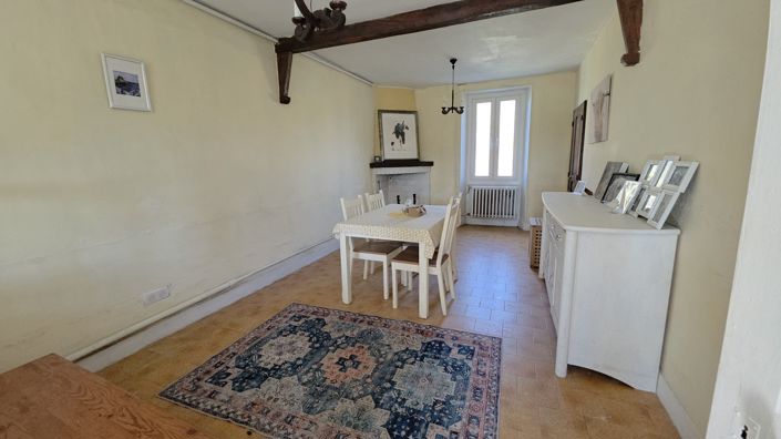 Image No.12-3 Bed Property for sale