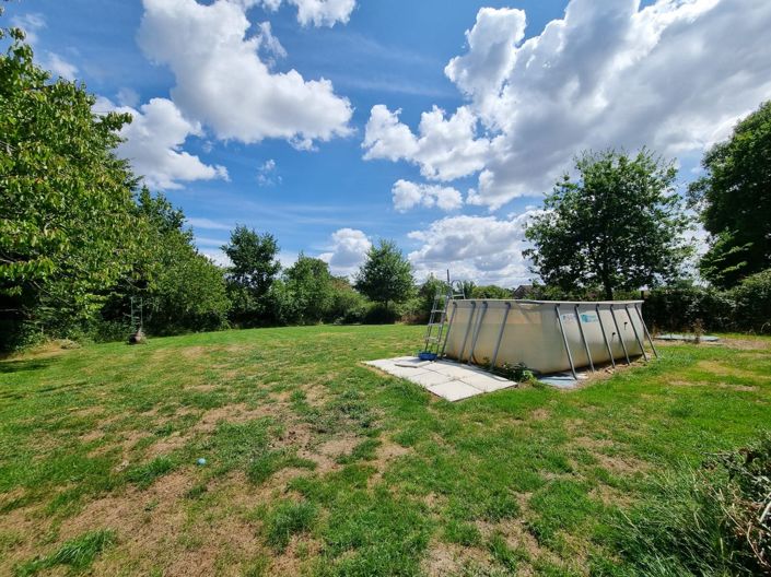 Image No.23-3 Bed Property for sale