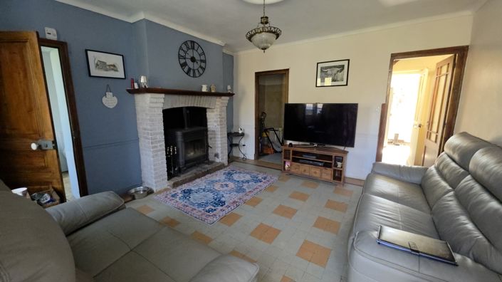 Image No.7-3 Bed Property for sale