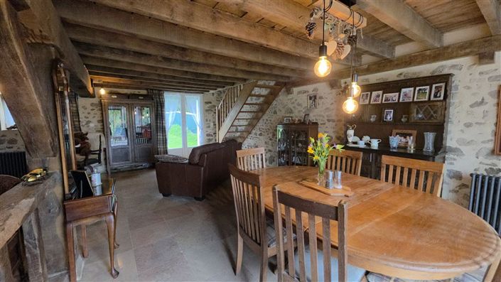 Image No.15-5 Bed House for sale