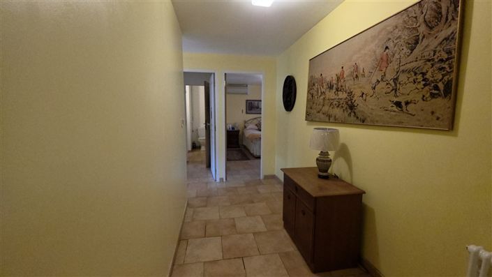 Image No.26-5 Bed House for sale