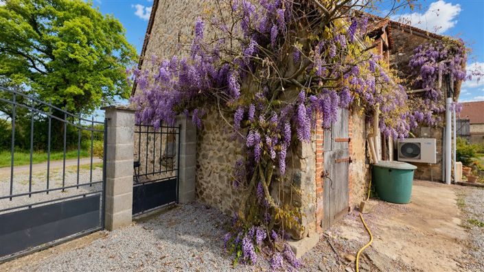 Image No.32-5 Bed House for sale