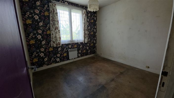 Image No.10-3 Bed House for sale