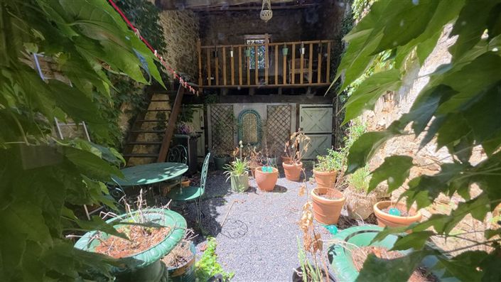 Image No.14-2 Bed House for sale
