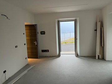 5592-cremia-d7-internal