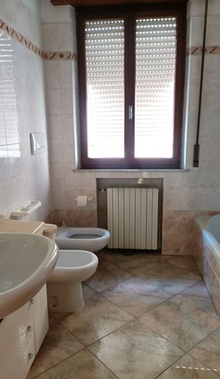 Image No.11-3 Bed Apartment for sale