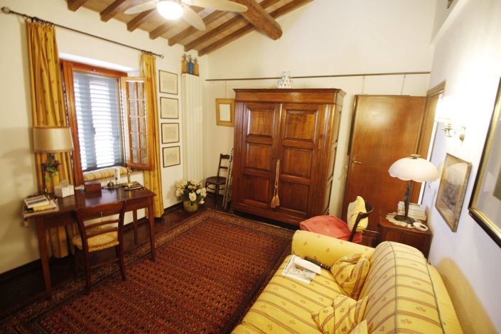 Image No.9-3 Bed Property for sale