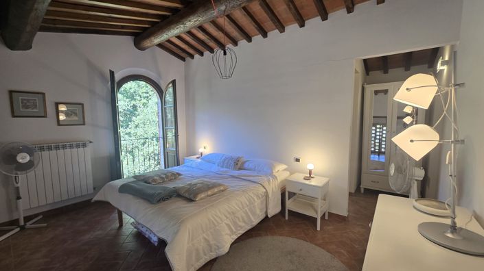 Image No.9-2 Bed Semi-Detached for sale