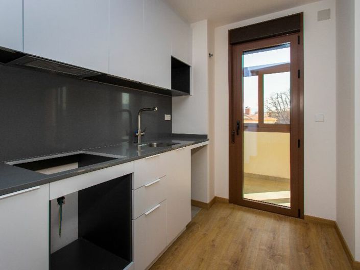 Image No.5-3 Bed Apartment for sale