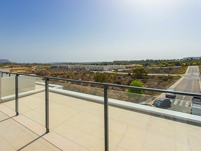 Image No.14-3 Bed Villa for sale