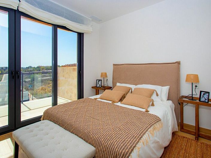 Image No.8-3 Bed Villa for sale