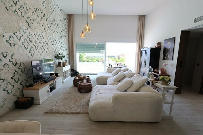 Image No.4-3 Bed Villa for sale