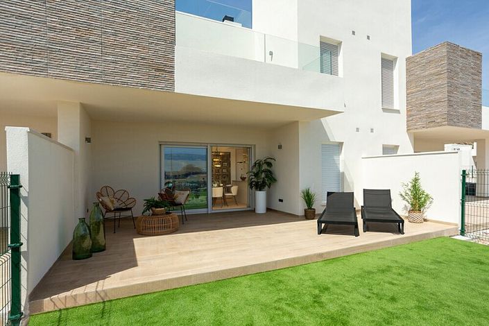 Image No.15-3 Bed Apartment for sale