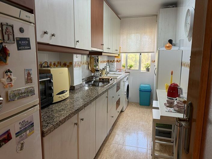 Image No.4-2 Bed Apartment for sale