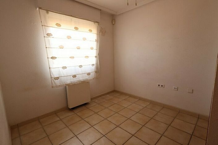 Image No.10-Villa for sale