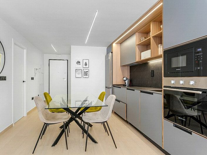 Image No.9-3 Bed Apartment for sale