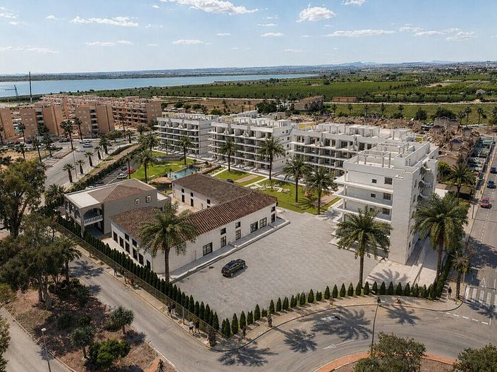 Image No.3-2 Bed Apartment for sale