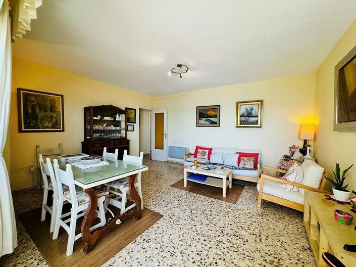 Image No.2-3 Bed Apartment for sale